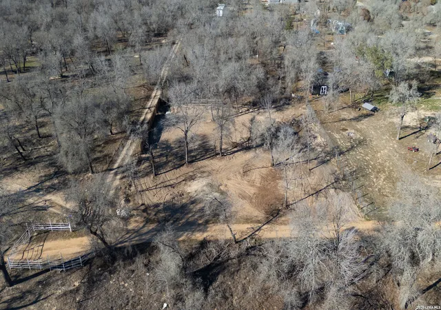 Photo 4 of Land for sale at 176 Pr Huron Ln, San Antonio, TX 78264 | MLS# 1942780 | Listing updated on 2026-09-08