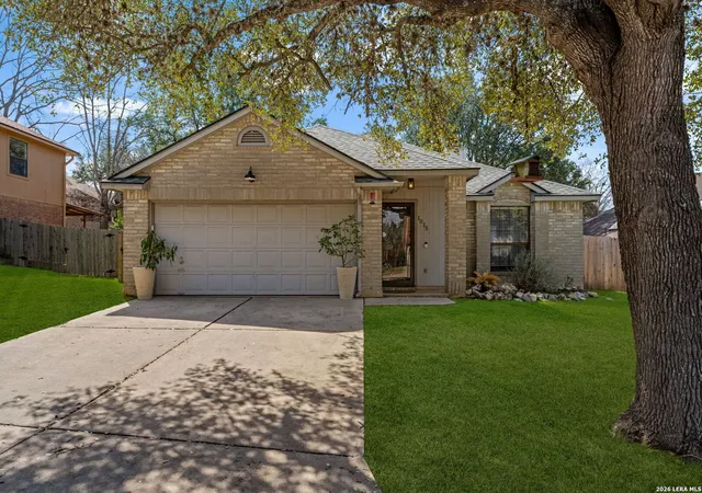 Photo 2 of Sale Pending at 1015 Hedgestone, San Antonio, TX 78258 | MLS# 1942800 | Listing updated on 2026-03-03