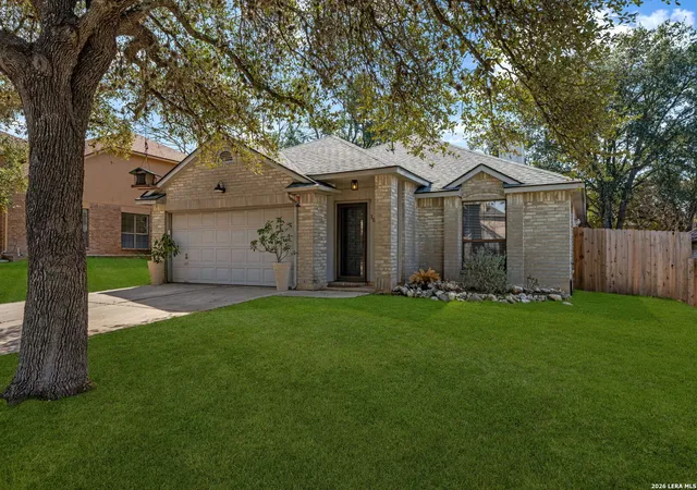 Photo 3 of Sale Pending at 1015 Hedgestone, San Antonio, TX 78258 | MLS# 1942800 | Listing updated on 2026-03-03