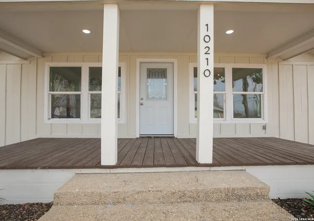 Photo 3 of Sale Pending at 10210 Renova, San Antonio, TX 78214 | MLS# 1942822 | Listing updated on 2026-04-24