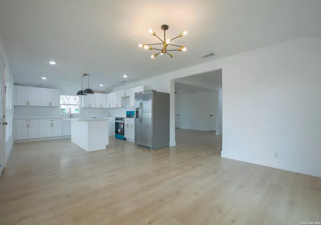 Photo 4 of Sale Pending at 10210 Renova, San Antonio, TX 78214 | MLS# 1942822 | Listing updated on 2026-04-24