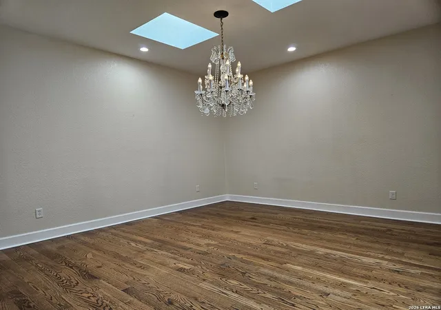 Photo 4 of Single family home for sale at 10 Bryanston, San Antonio, TX 78218 | MLS# 1942840 | Listing updated on 2026-09-10