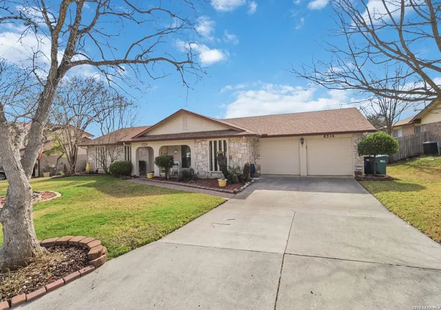 Photo 3 of Sale Pending at 8314 Delphian Dr, Universal City, TX 78148 | MLS# 1942928 | Listing updated on 2026-03-25