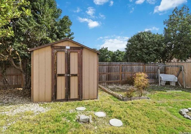 42nd image of 8314 Delphian Dr, Universal City, TX 78148 | MLS# 1942928
