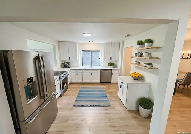 Photo 3 of Single family home for sale at 4367 Hilton Head, San Antonio, TX 78217 | MLS# 1942934 | Listing updated on 2026-03-27
