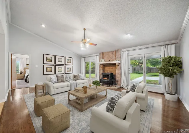 Photo 3 of Single family home for sale at 116 Bobwhite, Seguin, TX 78155 | MLS# 1942944 | Listing updated on 2026-03-06