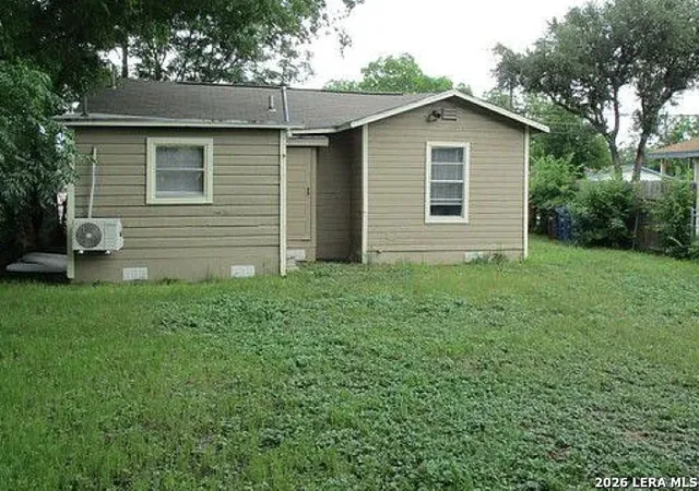 Homes for sale in San Antonio, TX | 443 Sw 34th, San Antonio, TX 78237 | MLS# 1942960