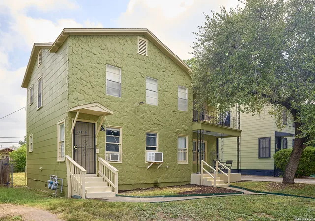 3rd image of 323 Claremont, San Antonio, TX 78209 | MLS# 1942998