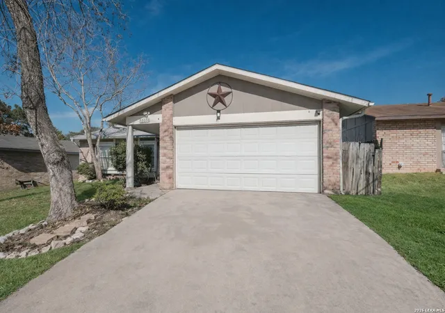 Photo 4 of Sale Pending at 15030 Flaming Crk, San Antonio, TX 78217 | MLS# 1943107 | Listing updated on 2026-03-27