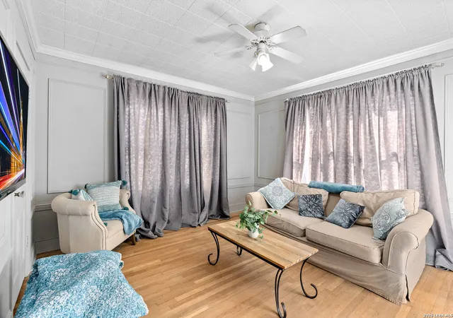 3rd image of 608 Mulberry, San Antonio, TX 78212 | MLS# 1943128