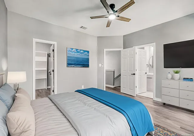 Photo 3 of Sale Pending at 113 Anderson, San Antonio, TX 78203 | MLS# 1943150 | Listing updated on 2026-03-16