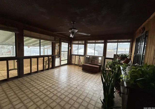 17th image of 216 Clutter, San Antonio, TX 78214 | MLS# 1943164