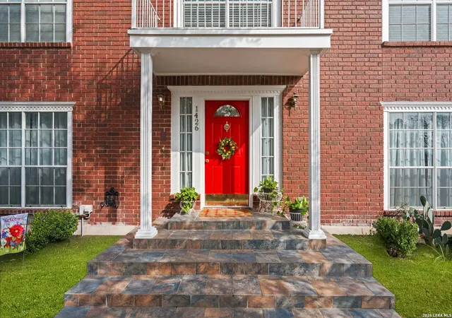 Photo 3 of Sale Pending at 1426 Summit, San Antonio, TX 78258 | MLS# 1943263 | Listing updated on 2026-03-02