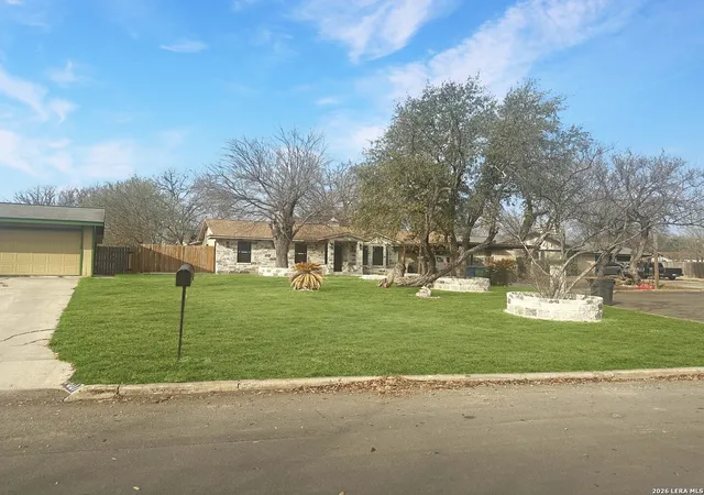 Photo 4 of Sale Pending at 7809 Briargate, San Antonio, TX 78230 | MLS# 1943269 | Listing updated on 2026-04-07