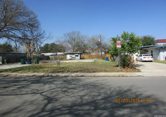 Photo 3 of Sale Pending at 1415 Viewridge, San Antonio, TX 78213 | MLS# 1943281 | Listing updated on 2026-04-21