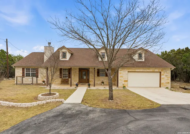 Photo 1 of Sale Pending at 517 Mountain Crk Trl, Boerne, TX 78006 | MLS# 1943293 | Listing updated on 2026-04-08