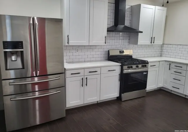 2nd image of 427 Floyd, San Antonio, TX 78204 | MLS# 1943306