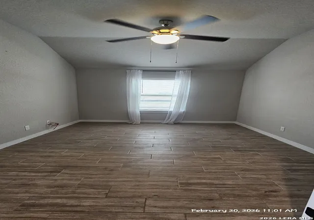 Photo 4 of Single family home for sale at 1100 River Wood, Seguin, TX 78155 | MLS# 1943311 | Listing updated on 2026-03-05