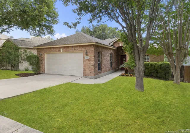 Photo 1 of Sale Pending at 14914 Turret Run, San Antonio, TX 78248 | MLS# 1943350 | Listing updated on 2026-04-02