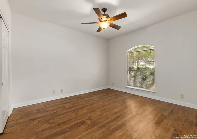 Photo 4 of Sale Pending at 14914 Turret Run, San Antonio, TX 78248 | MLS# 1943350 | Listing updated on 2026-04-02