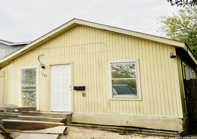 1st image of 121 W Mitchell, San Antonio, TX 78204 | MLS# 1943357