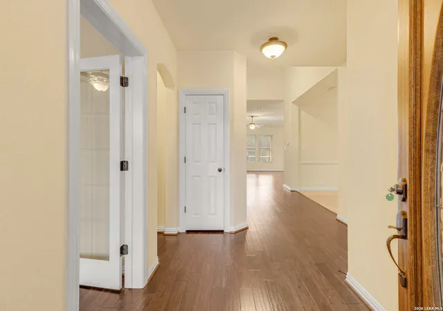 Photo 4 of Single family home for sale at 25151 Buttermilk, San Antonio, TX 78255 | MLS# 1943383 | Listing updated on 2026-04-23