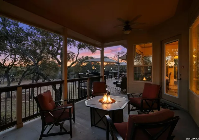 Photo 2 of Single family home for sale at 1616 Canyon Lake Dr, Canyon Lake, TX 78133 | MLS# 1943400 | Listing updated on 2026-07-11