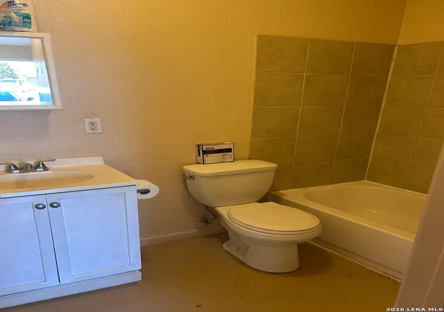Photo 3 of Sale Pending at 728 S Guadalupe, Seguin, TX 78155 | MLS# 1943405 | Listing updated on 2026-08-28