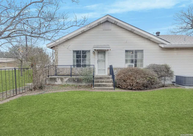 Photo 1 of Sale Pending at 283 Utopia, San Antonio, TX 78223 | MLS# 1943454 | Listing updated on 2026-03-12