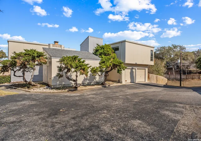 Listing Photo 4 - Condo for sale in building located at 11840 Sandman St, San Antonio, TX 78216 - Unit #157