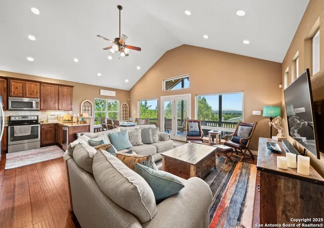 Photo 3 of Single family home for sale at 617 Lake Island, Canyon Lake, TX 78133 | MLS# 1943465 | Listing updated on 2026-04-26