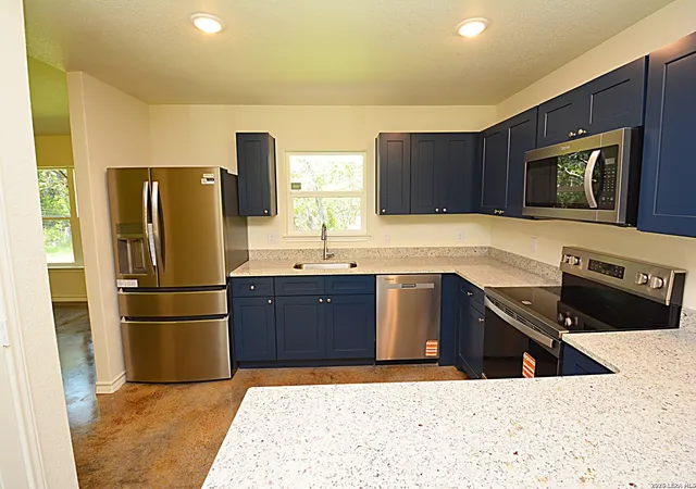 Photo 3 of Single family home for sale at 201 Country, Spring Branch, TX 78070 | MLS# 1943472 | Listing updated on 2026-10-08