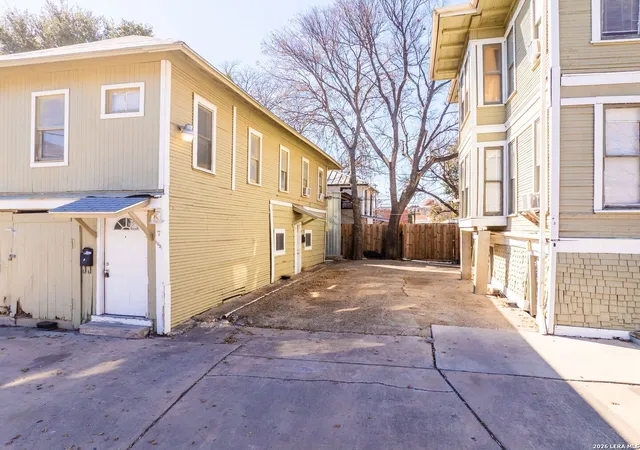 Homes for sale in San Antonio, TX | 124 E Ashby Pl, San Antonio, TX 78212 | MLS# 1943475