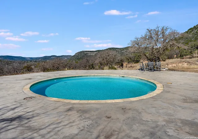 Photo 3 of House for sale at 254 N Fork Bonner Rd, Leakey, TX 78873 | MLS# 1943548 | Listing updated on 2026-05-15