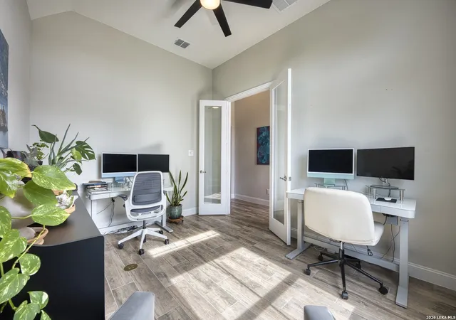 4th image of 151 Bedingfeld, San Antonio, TX 78231 | MLS# 1943549