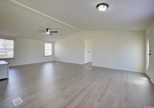 4th image of 1885 Marion, Marion, TX 78124 | MLS# 1943574
