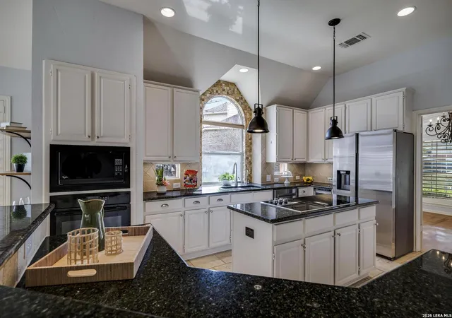 Photo 3 of Sale Pending at 13526 Pueblo Xing Dr, San Antonio, TX 78232 | MLS# 1943768 | Listing updated on 2026-03-25