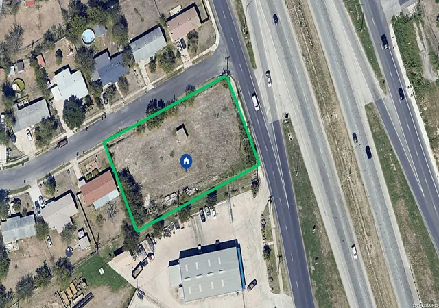 Photo 1 of Land for sale at 102 Oak Valley, San Antonio, TX 78227 | MLS# 1943890 | Listing updated on 2026-05-20