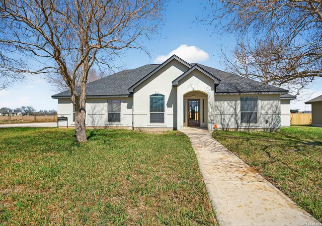 Photo 1 of Sale Pending at 1768 Stonehaven, Pleasanton, TX 78064 | MLS# 1943907 | Listing updated on 2026-07-30