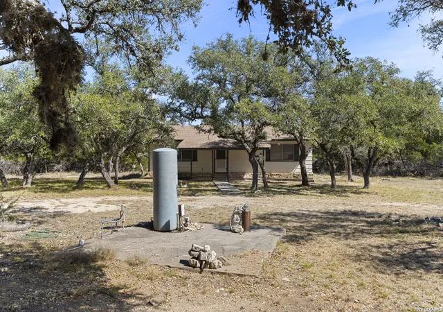 Photo 2 of Single family home for sale at 130 River Ranch, Boerne, TX 78006 | MLS# 1943945 | Listing updated on 2026-08-03