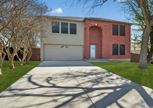 Photo 3 of Sale Pending at 2566 Ashley Oak, Schertz, TX 78154 | MLS# 1943948 | Listing updated on 2026-05-13
