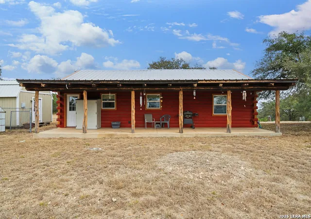 Photo 3 of Single family home for sale at 260 Dingley View, Kerrville, TX 78028 | MLS# 1943954 | Listing updated on 2026-03-02