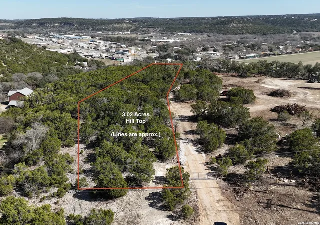 Photo 1 of Land for sale at 3050 Skyline, Canyon Lake, TX 78133 | MLS# 1943960 | Listing updated on 2026-05-20