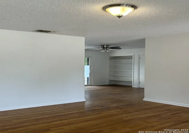Homes for sale in San Antonio, TX | 355 Cresham, San Antonio, TX 78218 | MLS# 1944021