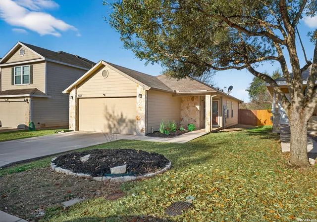 Photo 1 of Sale Pending at 25011 Longbranch, San Antonio, TX 78261 | MLS# 1944046 | Listing updated on 2026-03-13