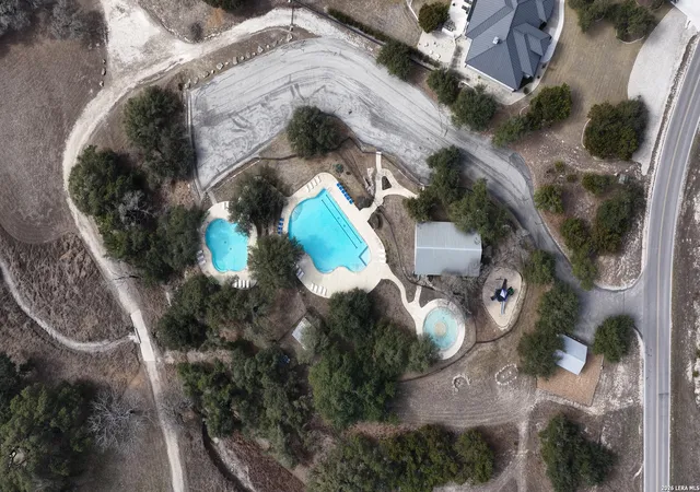 Photo 3 of Sale Pending at 123 Sugar Spgs, Canyon Lake, TX 78133 | MLS# 1944056 | Listing updated on 2026-08-07