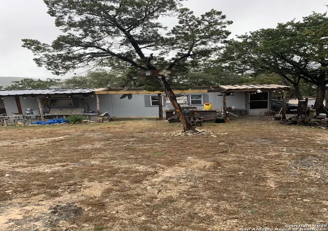 5th image of 424 Sierra Vista, Tarpley, TX 78883 | MLS# 1944074