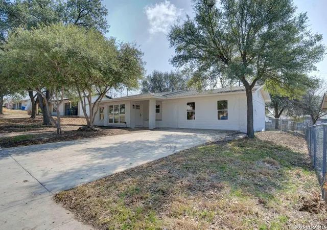 Homes for sale in San Antonio, TX | 322 E Rampart Dr, San Antonio, TX 78216 | MLS# 1944095