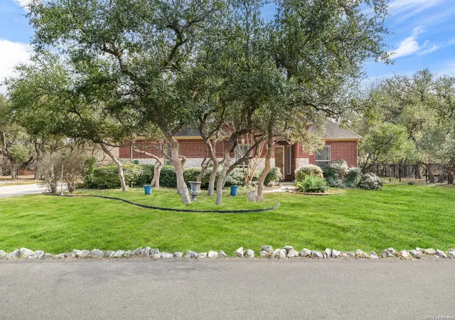 Photo 3 of Sale Pending at 418 Texas, San Antonio, TX 78260 | MLS# 1944128 | Listing updated on 2026-04-23