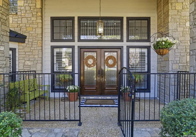 Photo 3 of Sale Pending at 15731 Dawn Crst, San Antonio, TX 78248 | MLS# 1944188 | Listing updated on 2026-03-27